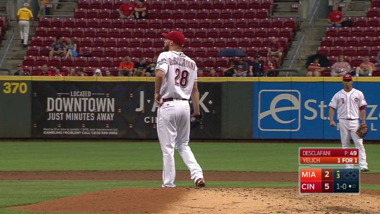 Gordon scores on a balk