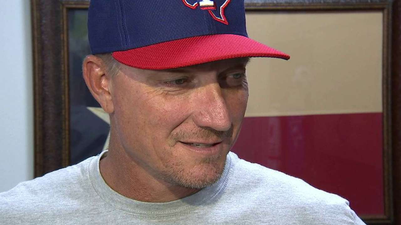 Profar gets first crack at Rangers' leadoff spot