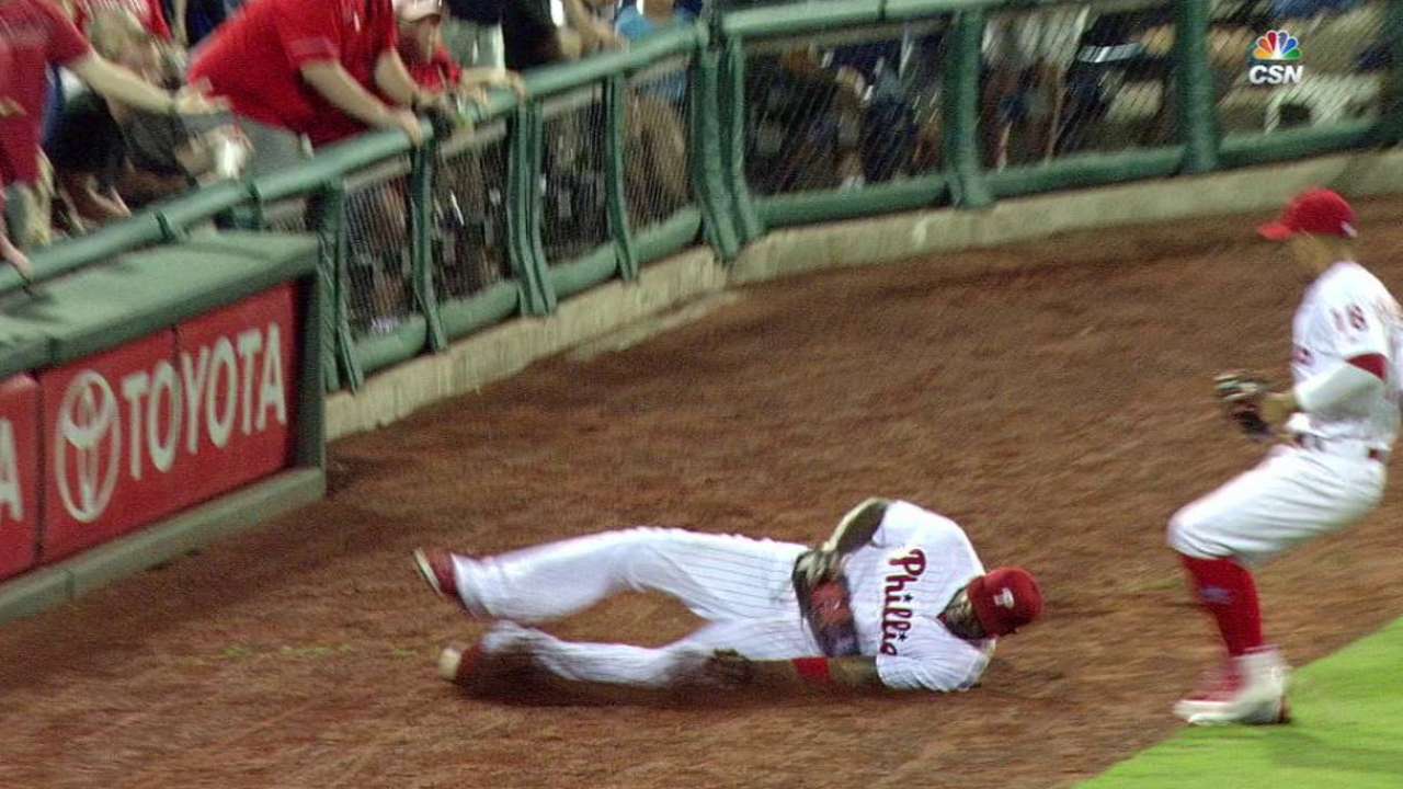 Howard's amazing grab in the 6th