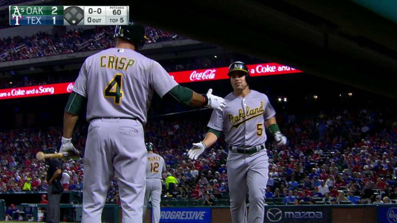 Smolinski's solo homer