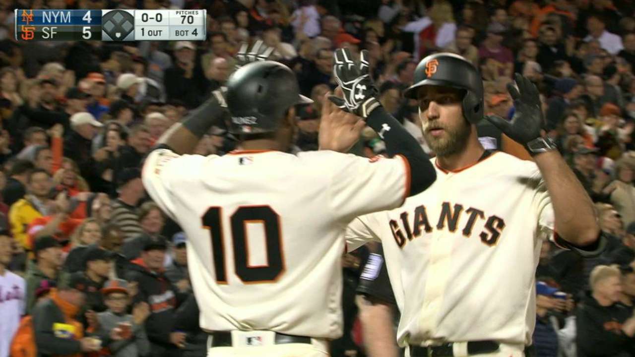 Bumgarner's two-run moonshot