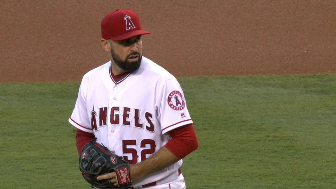 Shoemaker solid in seven innings