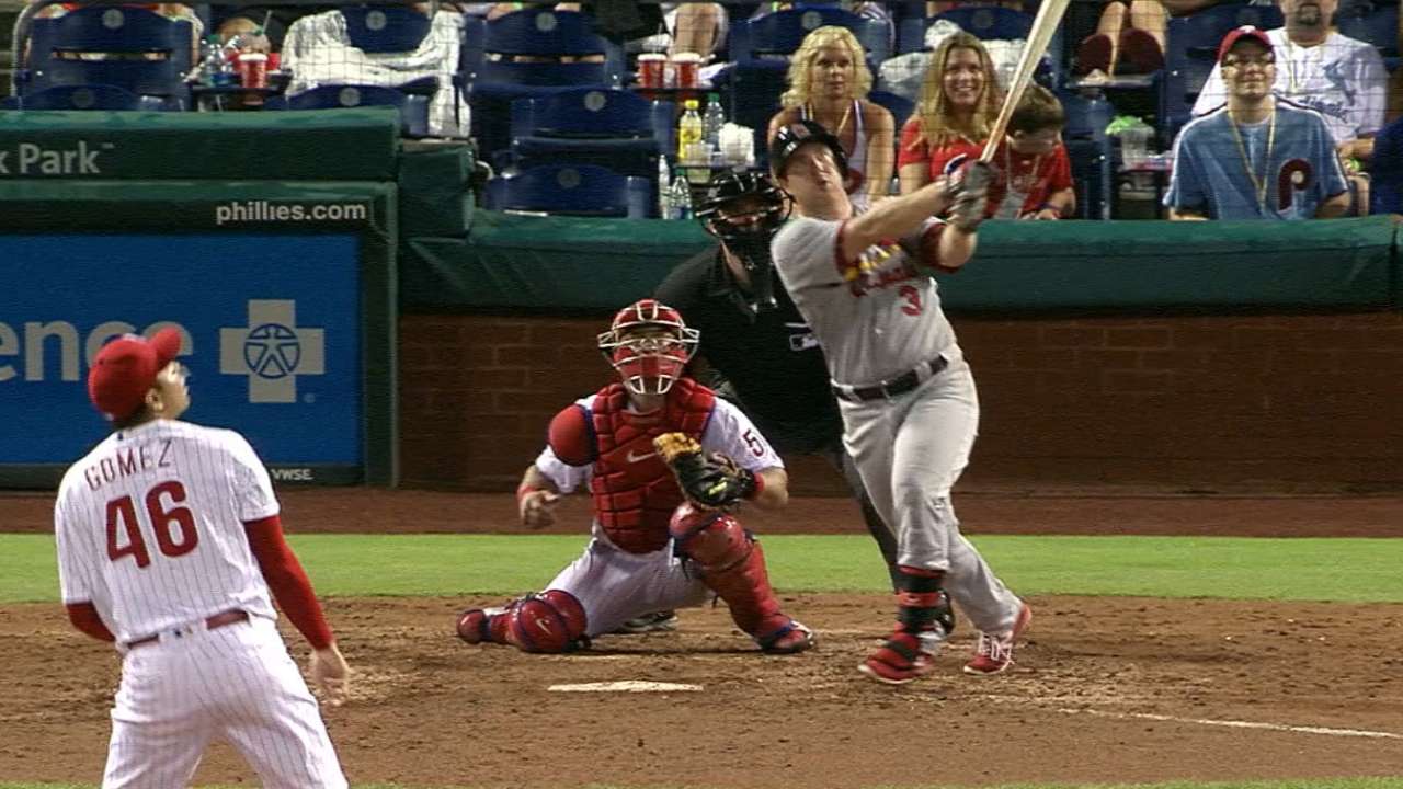 Cards' 9th straight multi-HR game ties MLB record