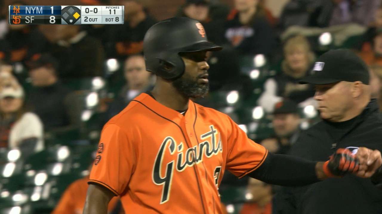 Giants pull away from Mets, regain 1st place