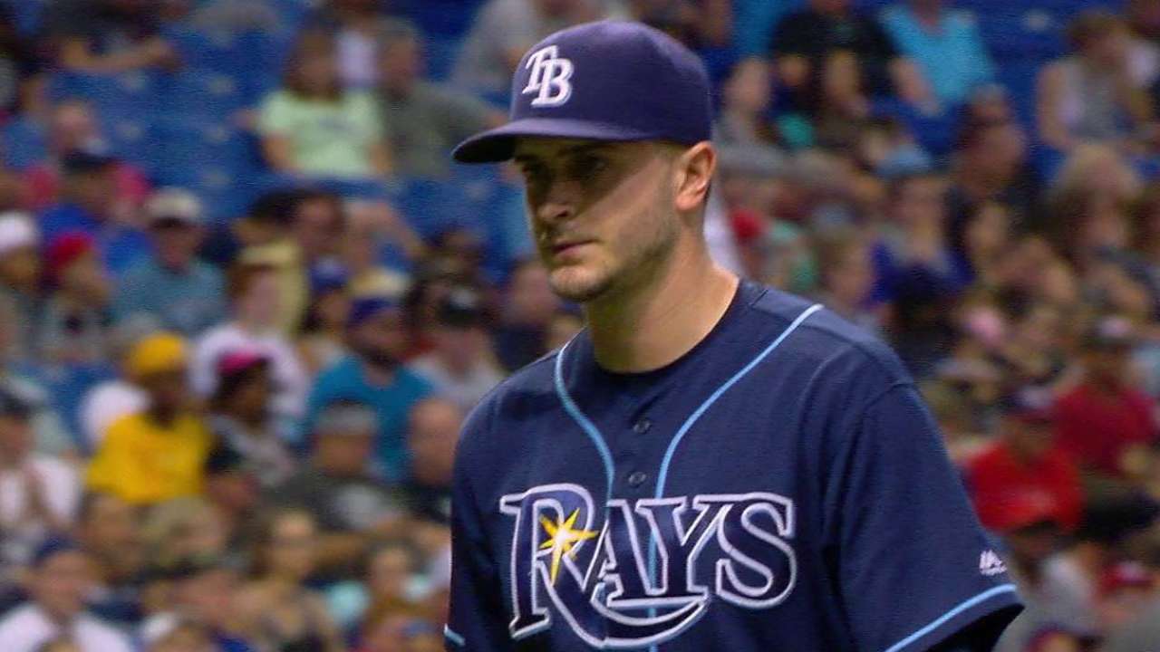 Odorizzi escapes a jam