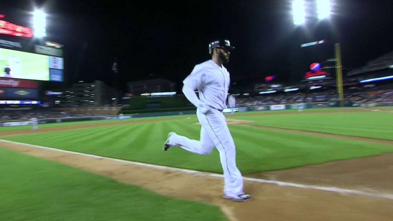 Martinez's solo home run