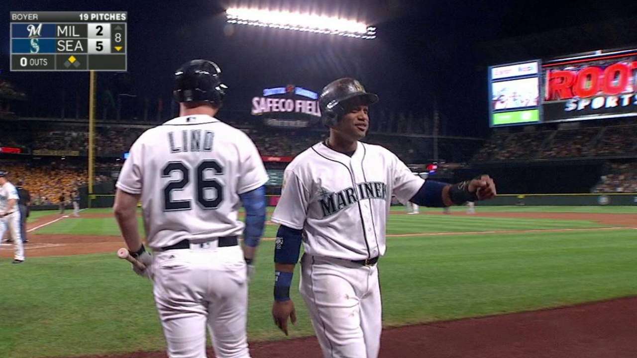 Cano scores on error