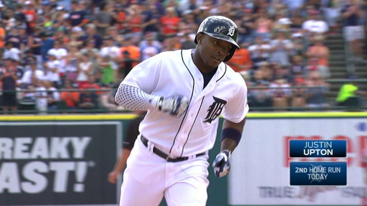 Upton's second three-run homer
