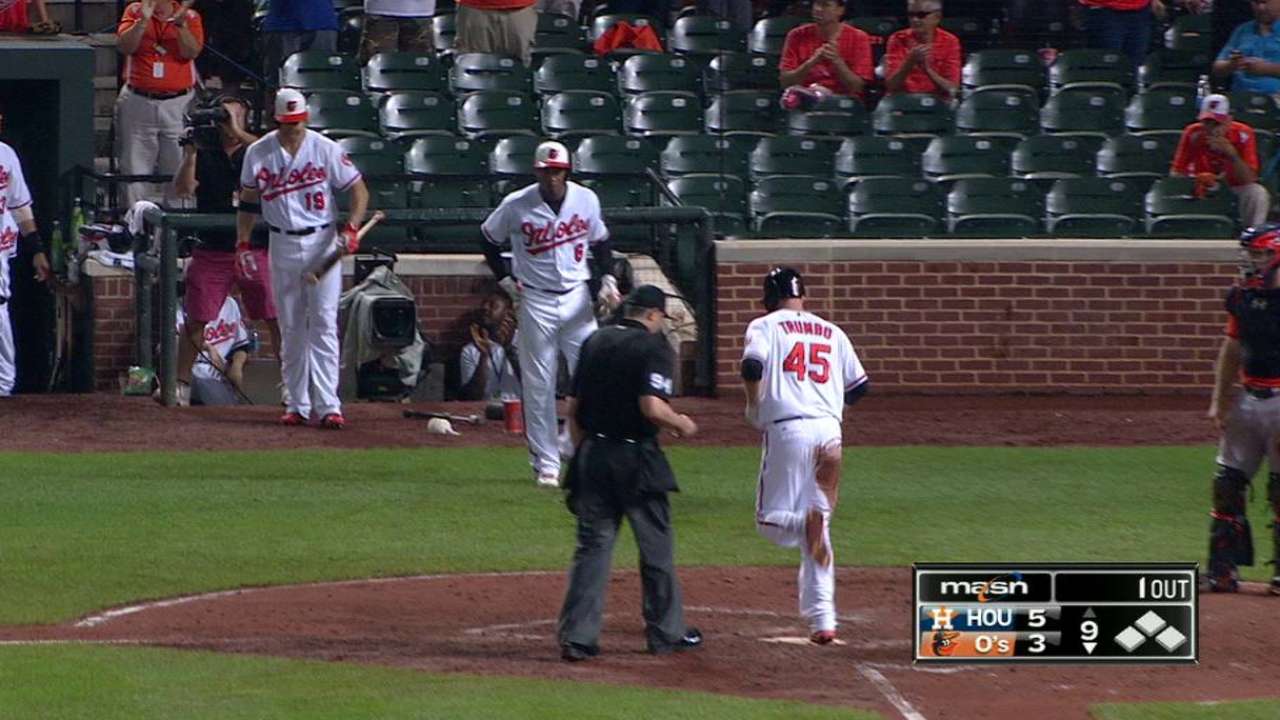 Trumbo's solo homer