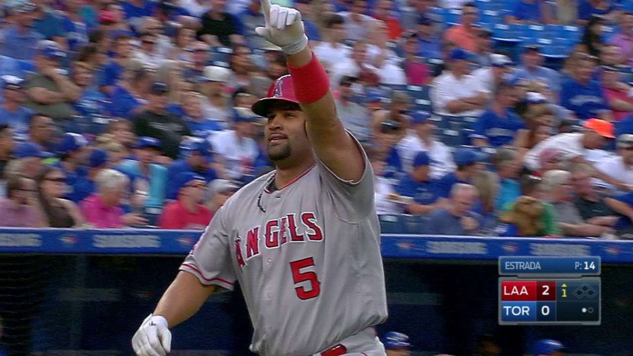 Albert Pujols se adueña del 10mo lugar con su jonrón 584