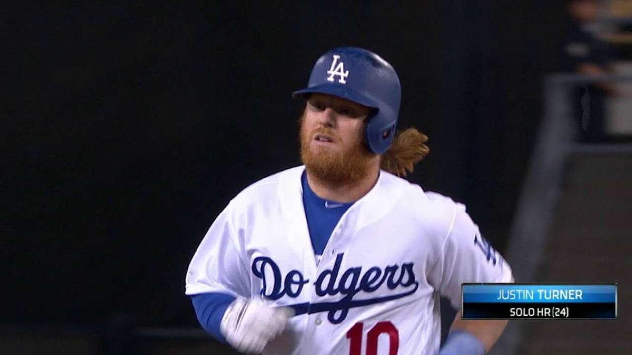 Turner's solo homer