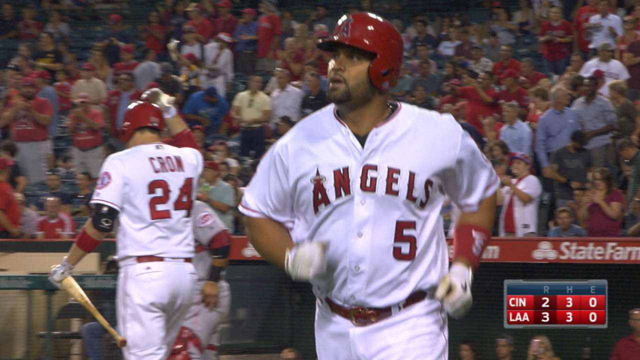 Trout, Pujols go deep in the 1st