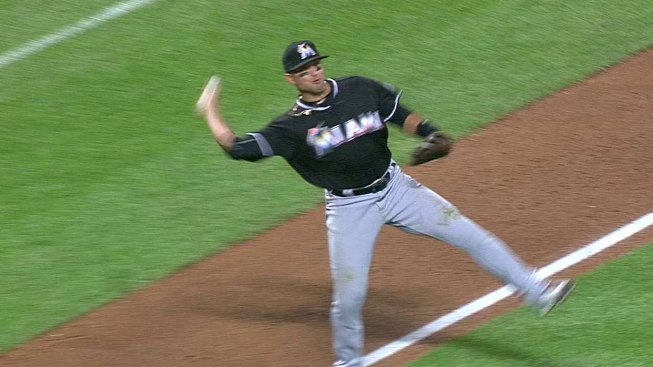 Prado's clutch barehanded play