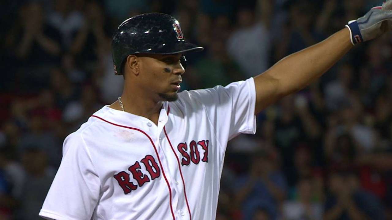Bogaerts' 500th career hit