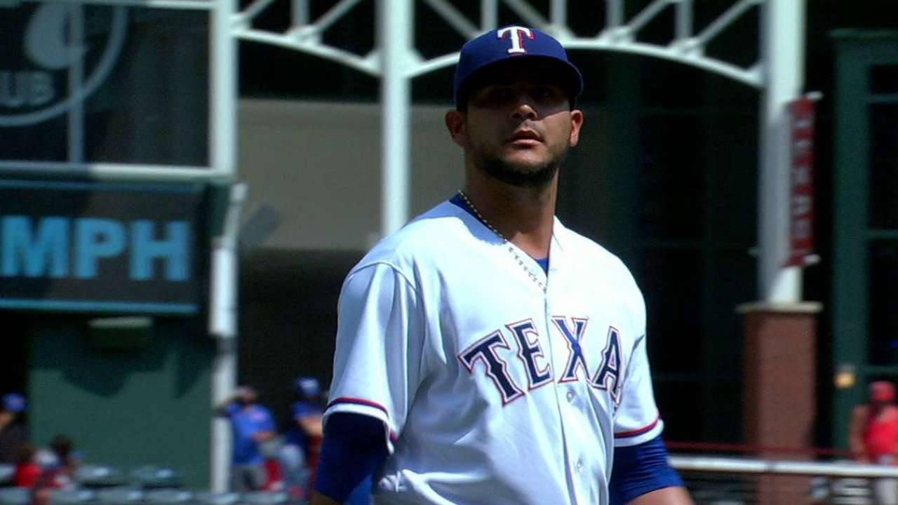 Perez induces a double play
