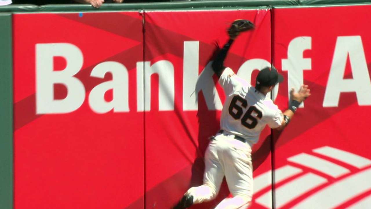 Hernandez's leaping catch