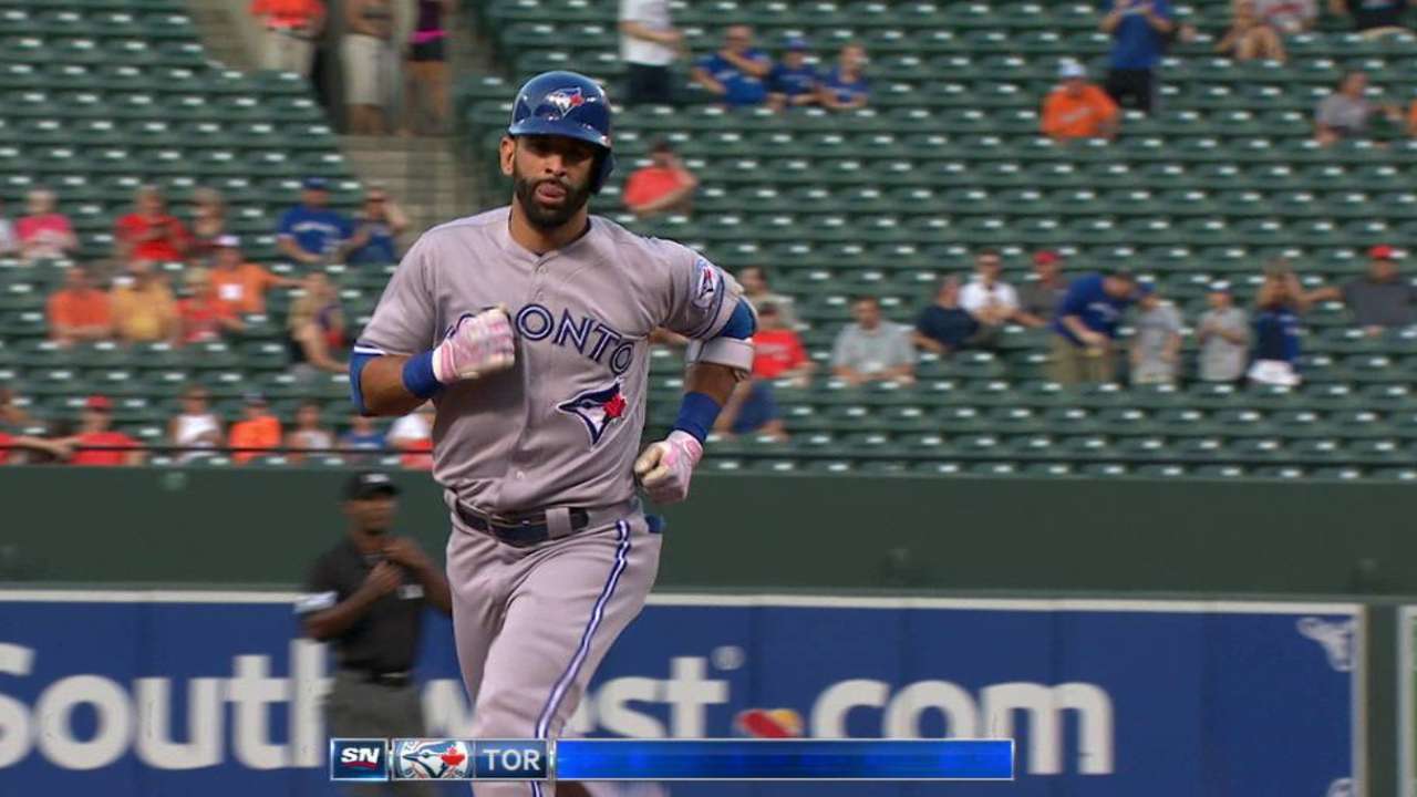 Azulejos le madrugan a Orioles y defienden la cima del Este