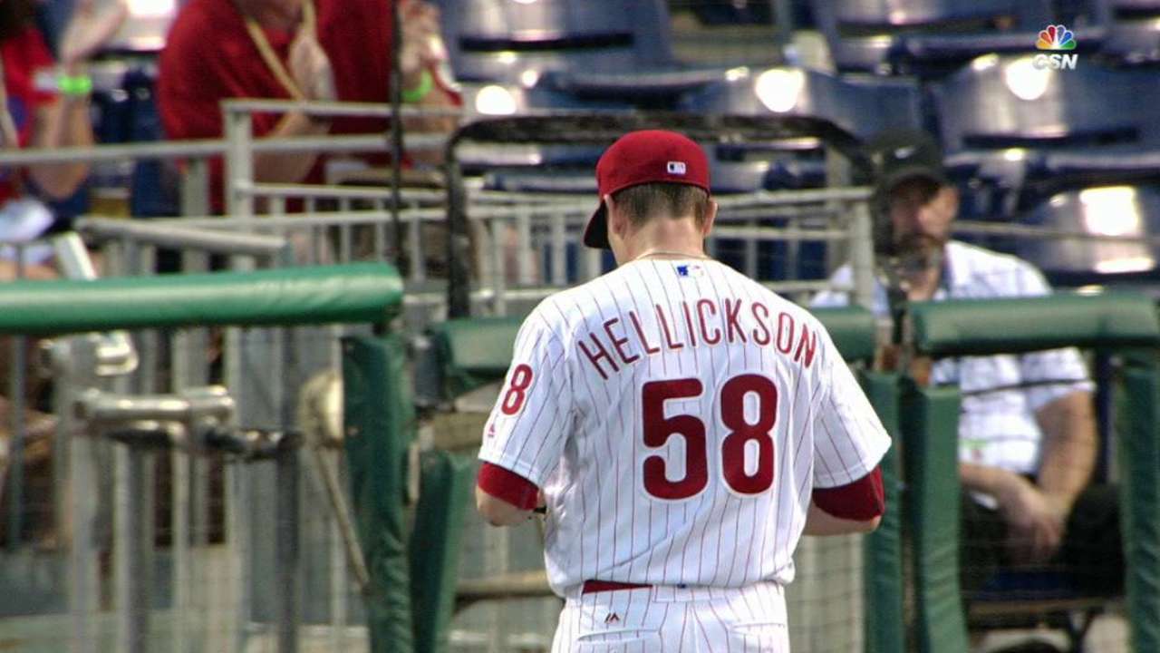 Hellickson escapes big jam