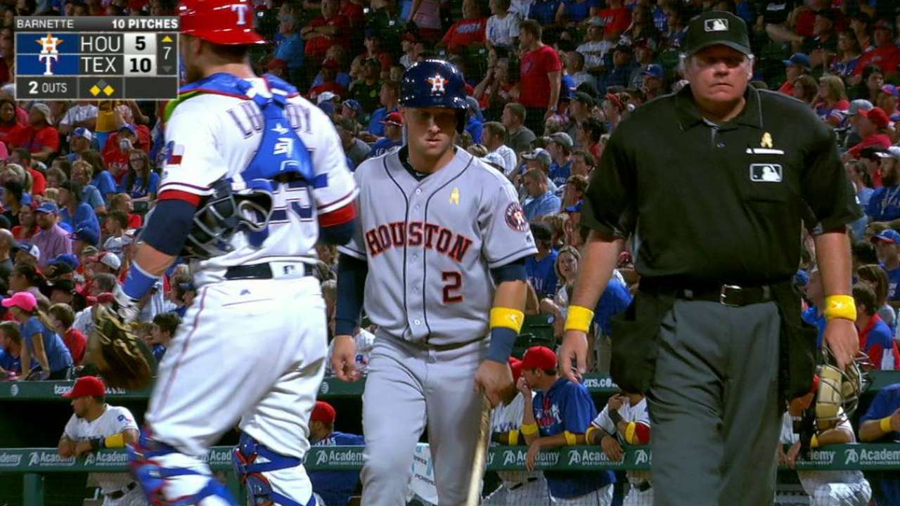 Astros plate a run on an error