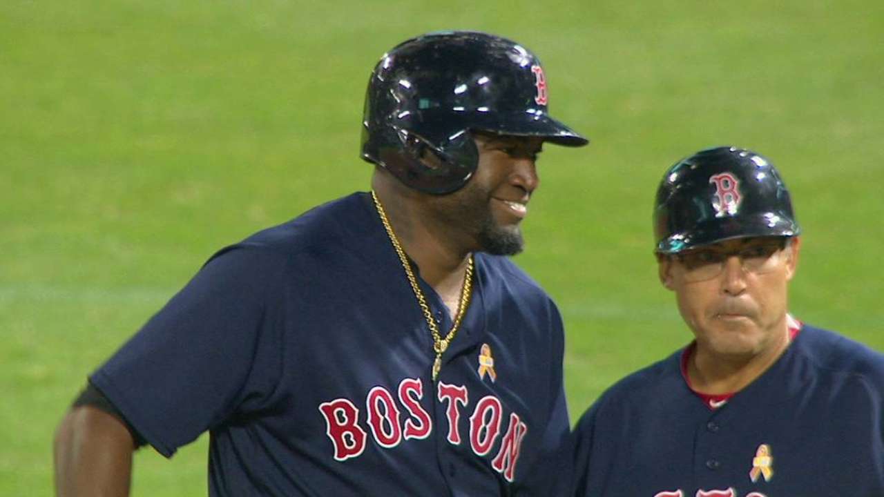 Ortiz, Ramírez guían paliza de Boston en Oakland