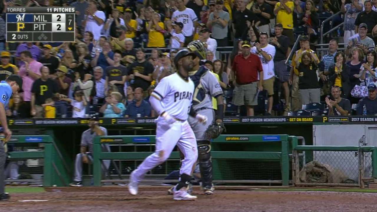 Cutch's game-tying homer