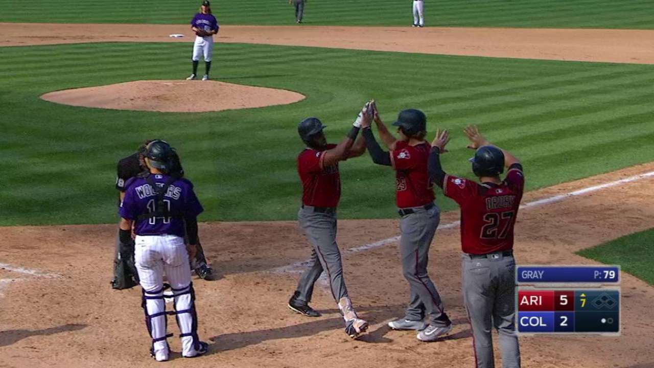 D-backs rally late to win series from Rockies