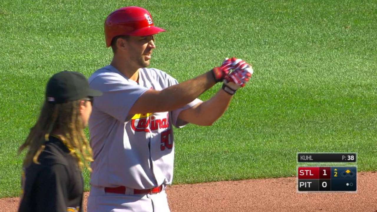 Wainwright produjo tres y San Luis ganó en Pittsburgh