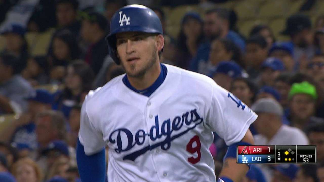 Dodgers le pegan a D-backs para hilar su 4to triunfo