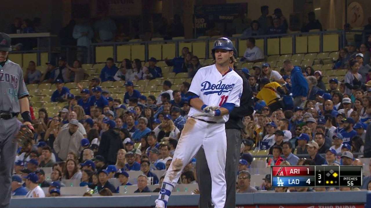 Reddick drives in Turner