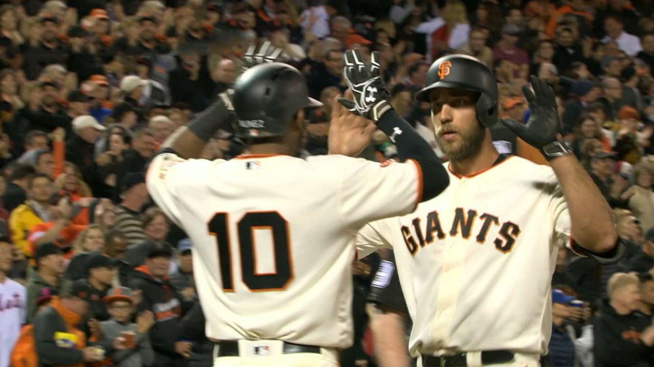 Radio Call: Bumgarner's big HR