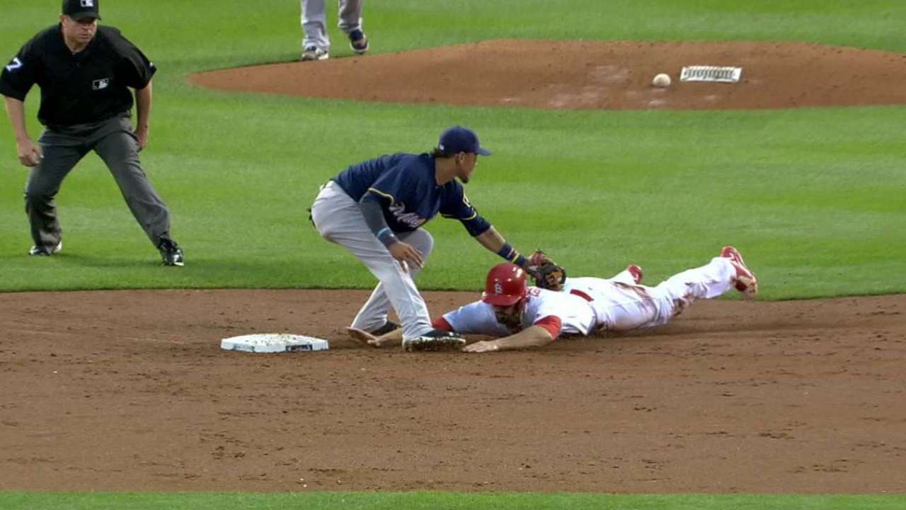 Maldonado nabs Grichuk