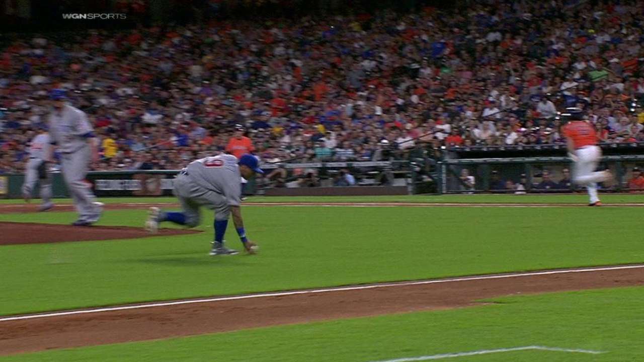 Baez's great barehanded play