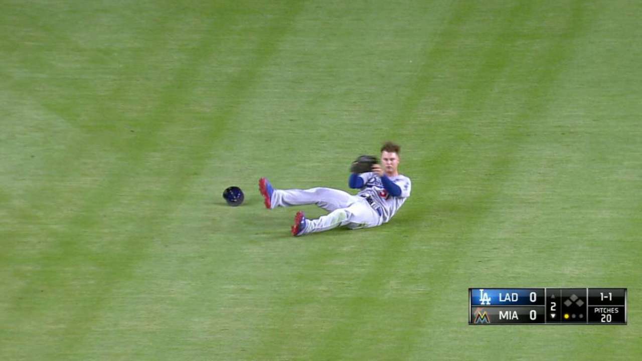 Pederson's diving catch