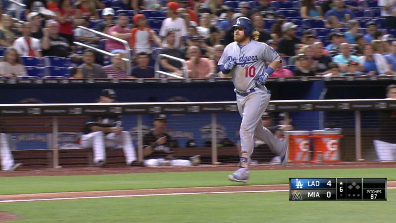 Turner's solo homer
