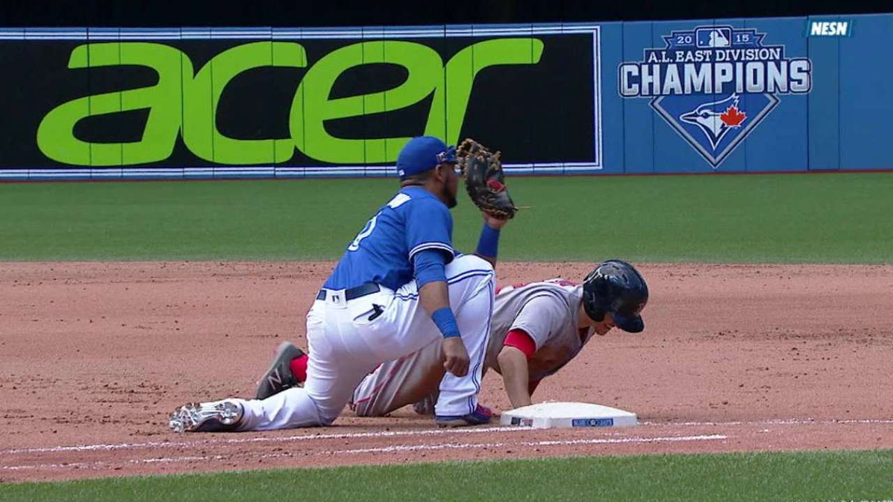 Holt gets shaken up on safe call