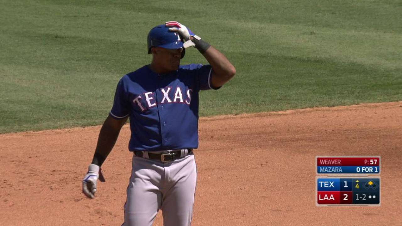 Beltre's first steal of season