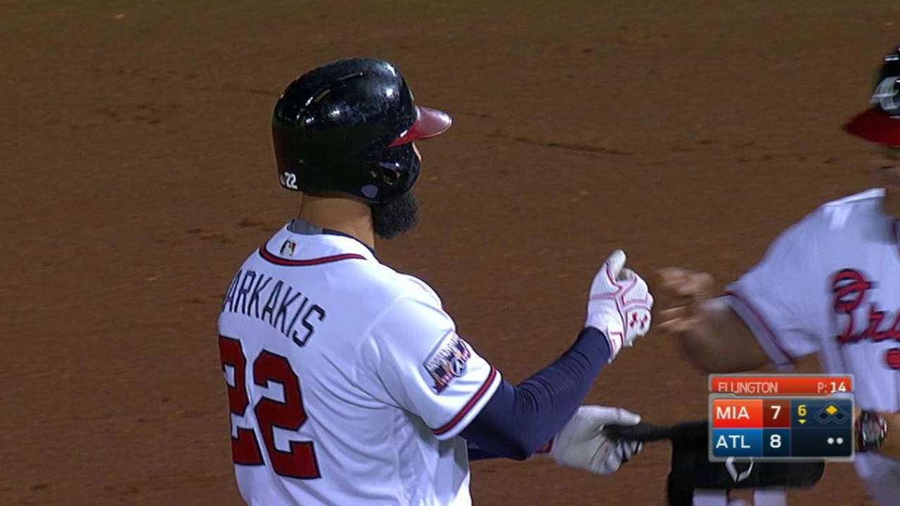 Los Bravos derrotaron a los Marlins en un festival ofensivo