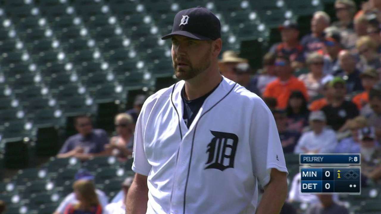 Pelfrey strikes out Polanco