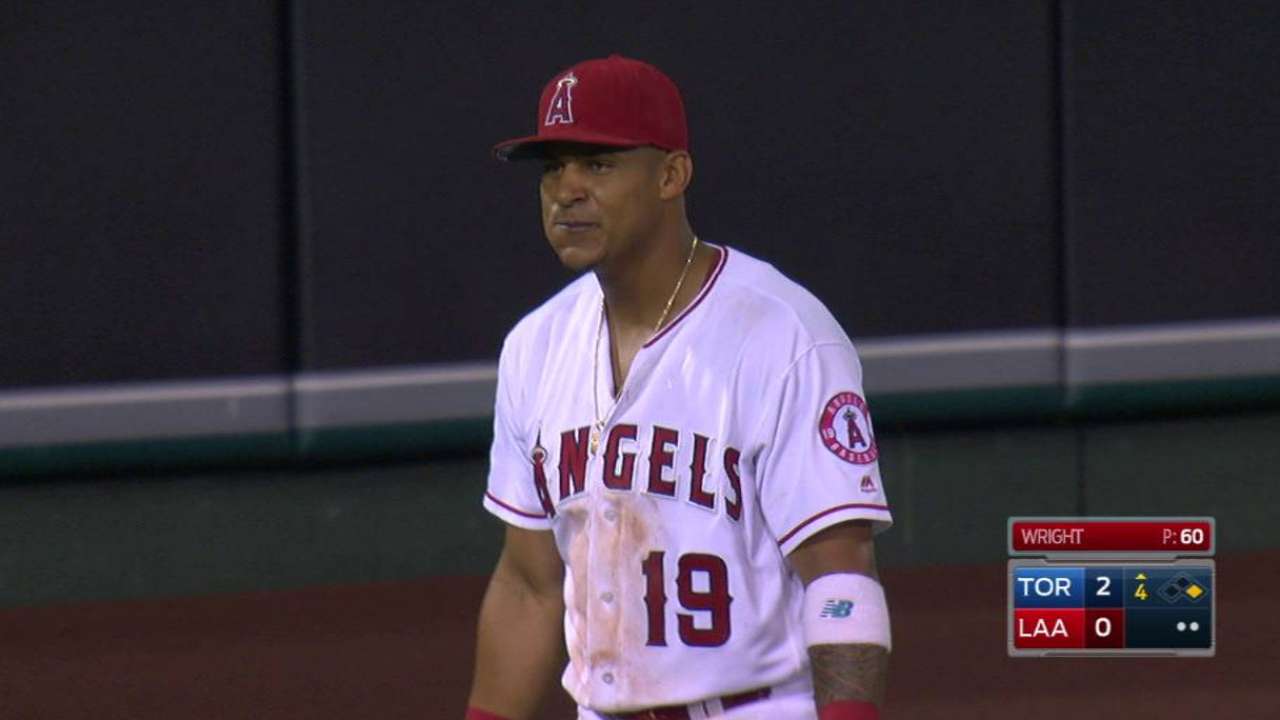 Marte's running catch