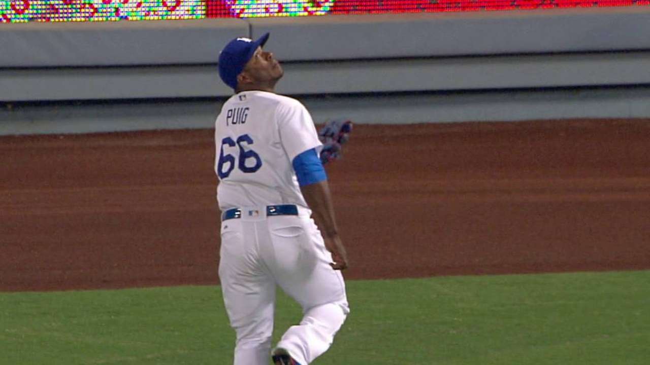 Look at this: Puig does it all vs. Giants