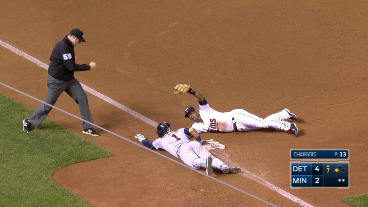 Escobar turns an unassisted DP
