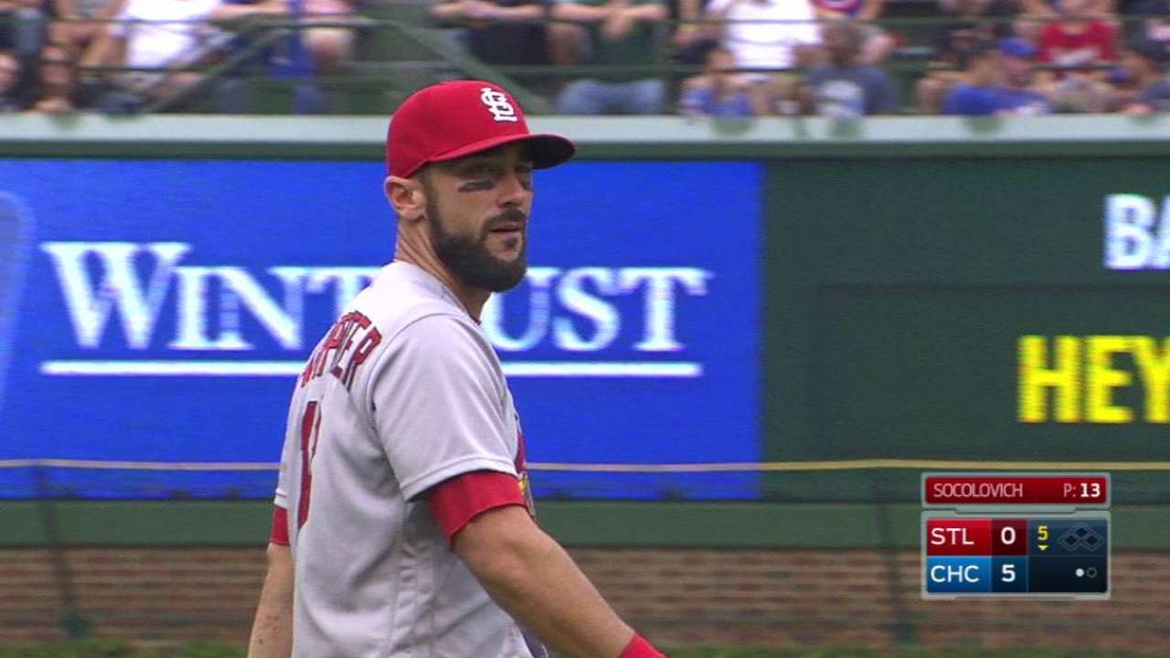 Carpenter's fine barehanded play
