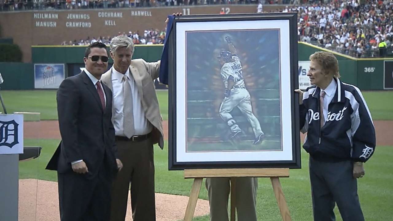 Magglio's retirement ceremony