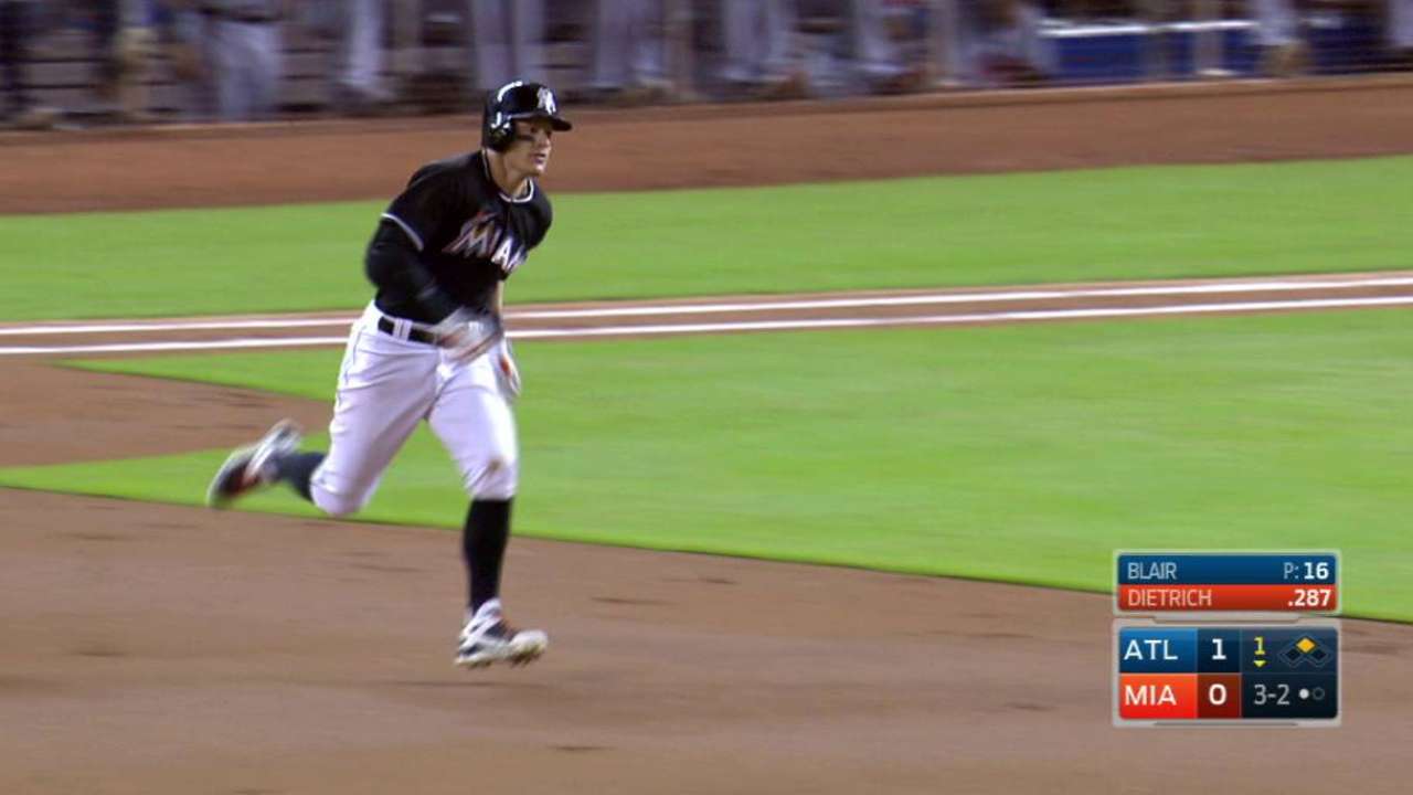 Dietrich sacude jonrón y Marlins se imponen a Bravos