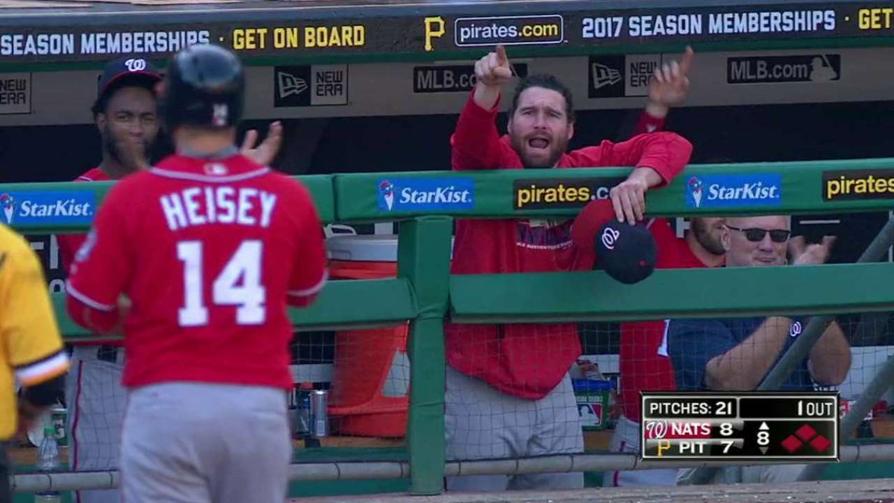Heisey's go-ahead RBI single
