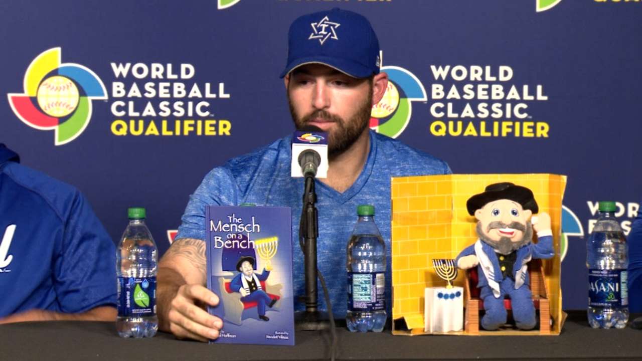 Fun-loving Decker revels in Israel's ride to WBC