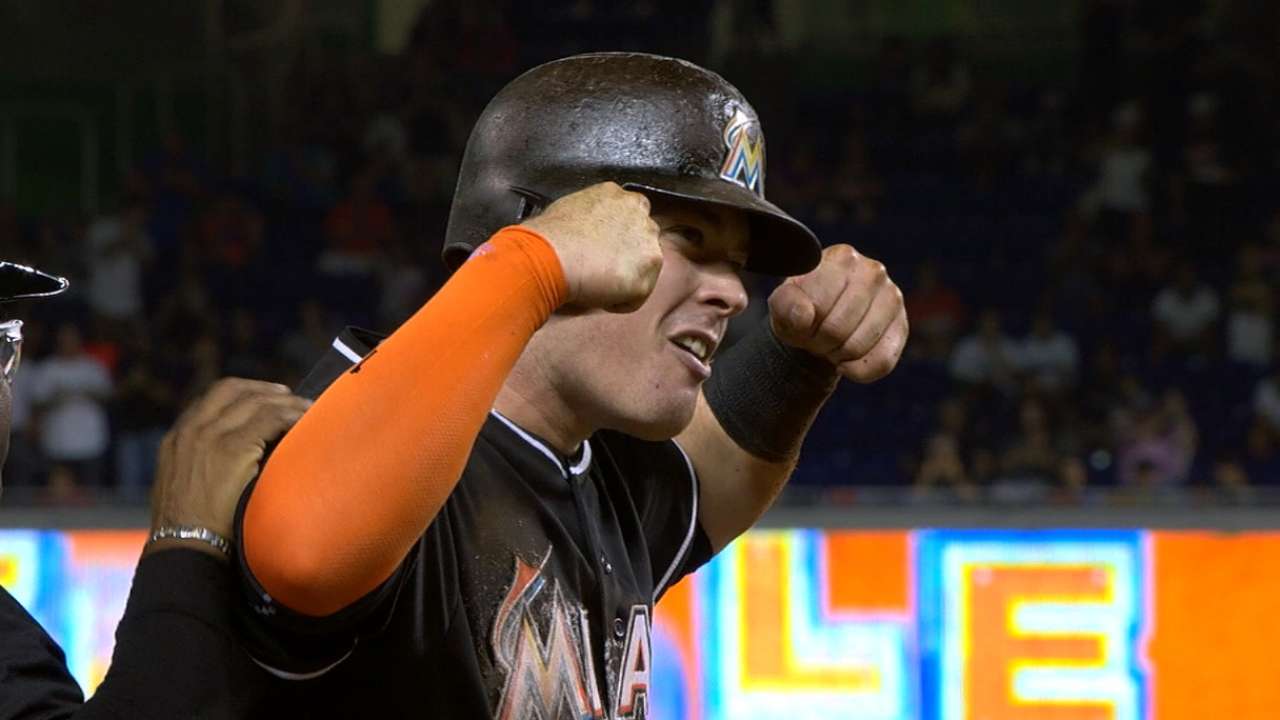 Marlins to try left-handed Bour vs. southpaws