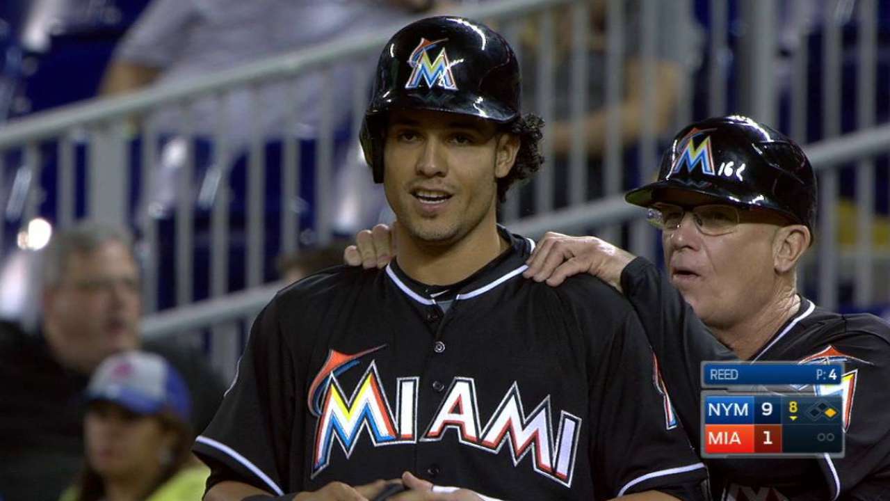 Perez's first MLB hit