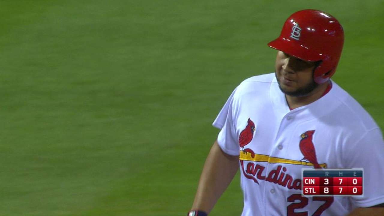 Peralta's three-run smash