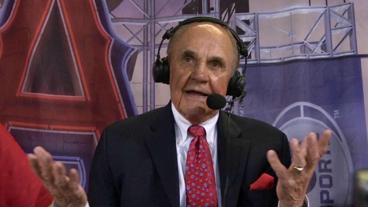 Enberg visits booth